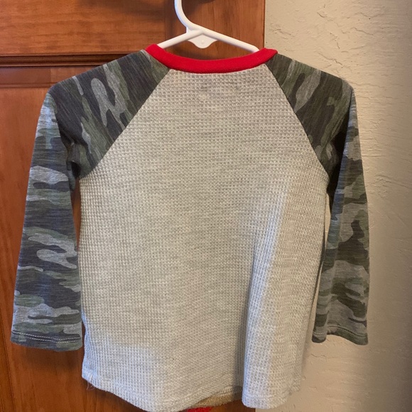 boys 2t-3t Mud Pie Christmas shirt - Picture 3 of 5